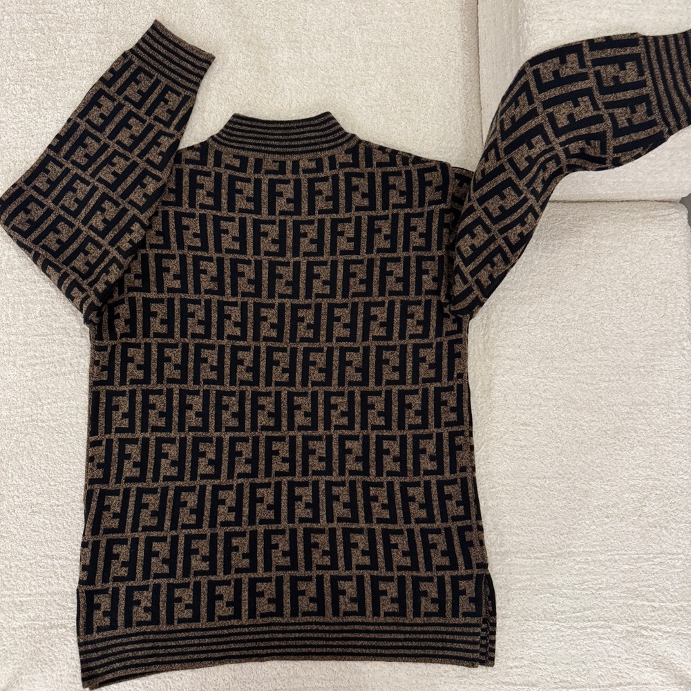 Authentic FENDI Zucca FF Logo Classic Mockneck Wool Sweater | Size L-XL - Picture 2 of 9